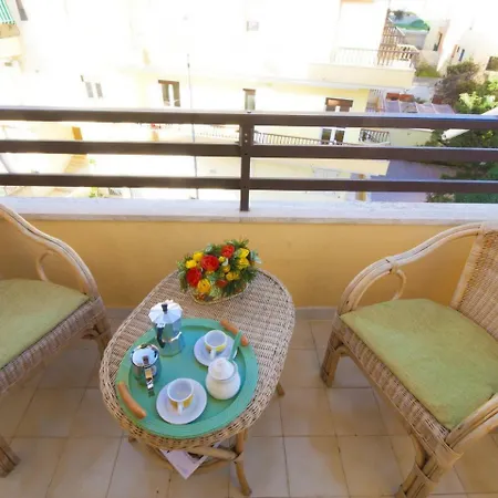 Holiday home Locazione Turistica Savonarola Big